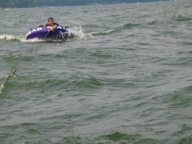Capitan, man over board!