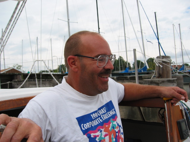 100-0085_IMG
